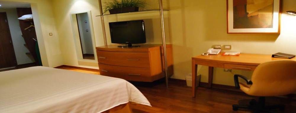 Hotel Mercury Inn كويريتارو المظهر الخارجي الصورة