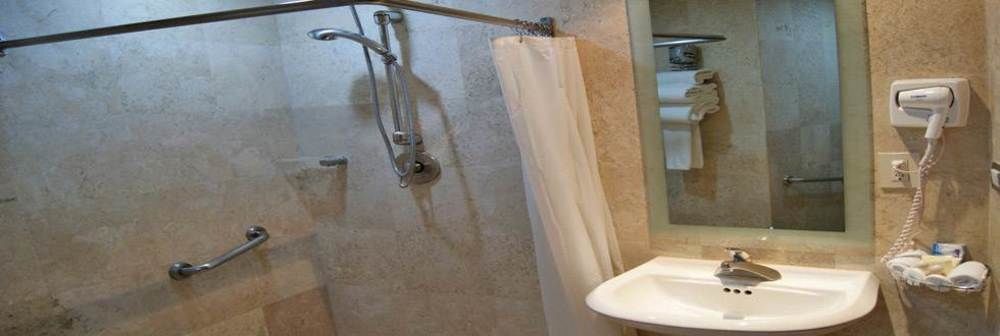 Hotel Mercury Inn كويريتارو المظهر الخارجي الصورة